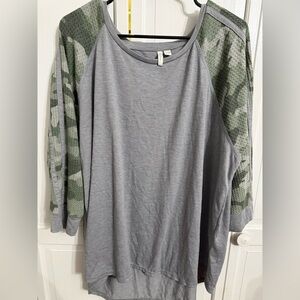 Active USA Gray Top with Camo Sleeves